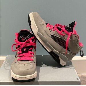 NIKE Stylish Gray and Pink Women's Sneakers